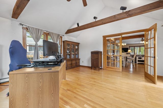 14 Coves End Rd, Marion, MA 02738