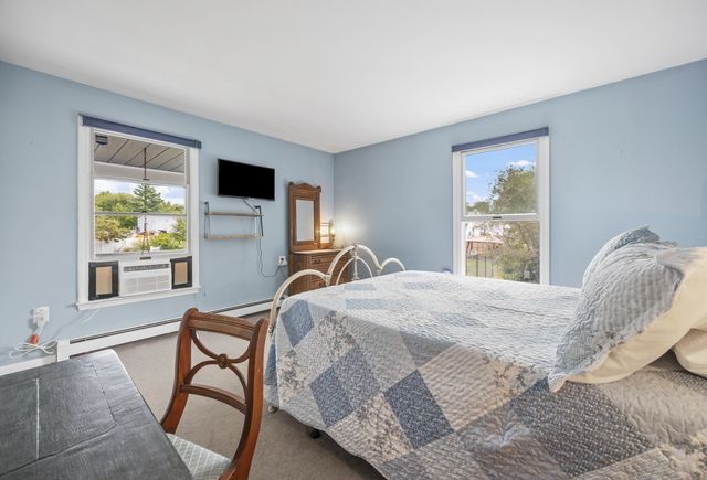14 Coves End Rd, Marion, MA 02738