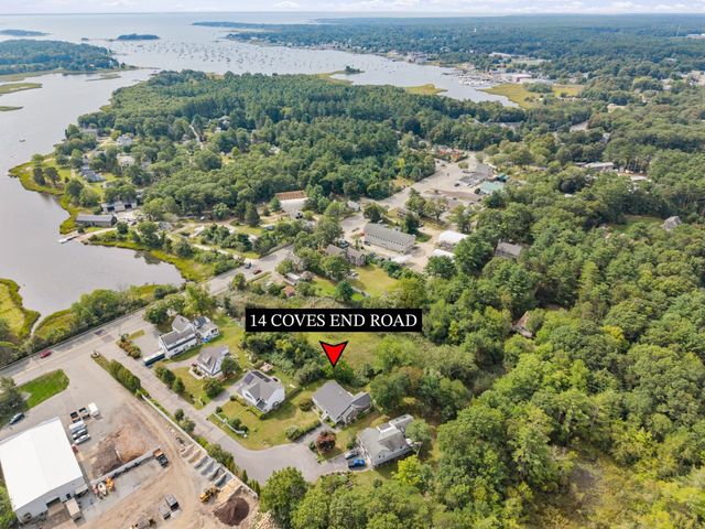 14 Coves End Rd, Marion, MA 02738
