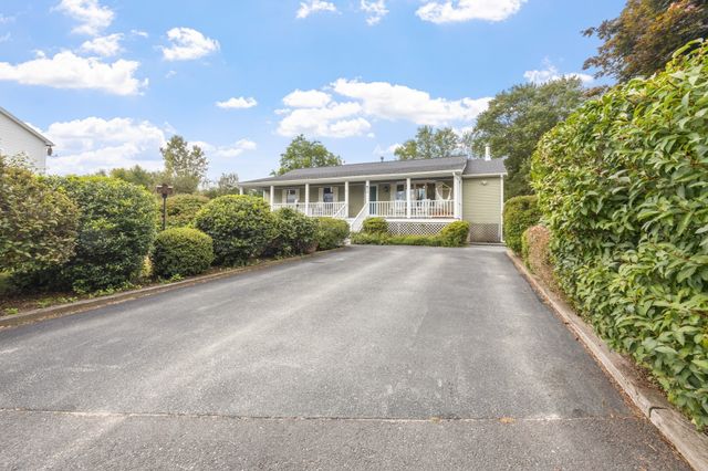 14 Coves End Rd, Marion, MA 02738