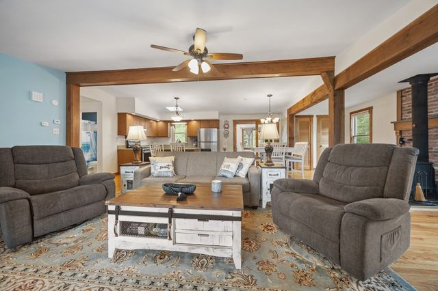 14 Coves End Rd, Marion, MA 02738