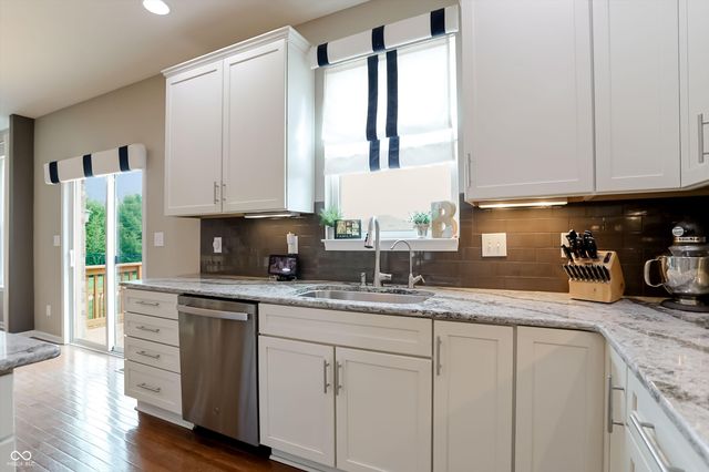 5103 Alyshia Parkway, Bargersville, IN 46106