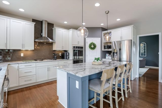 5103 Alyshia Parkway, Bargersville, IN 46106