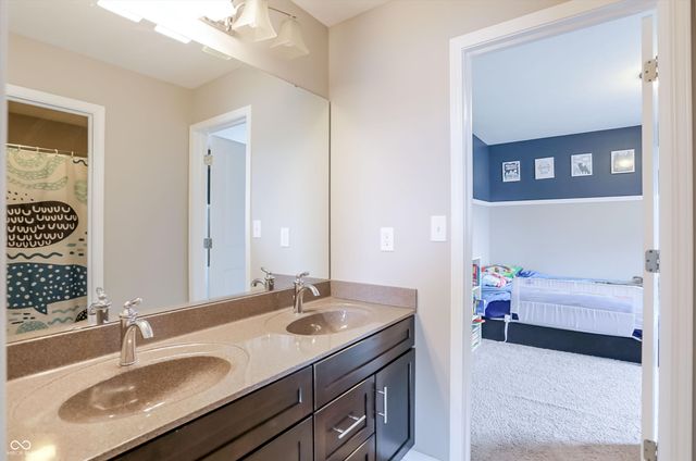 5103 Alyshia Parkway, Bargersville, IN 46106