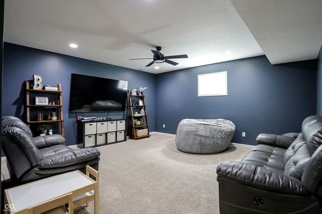 5103 Alyshia Parkway, Bargersville, IN 46106
