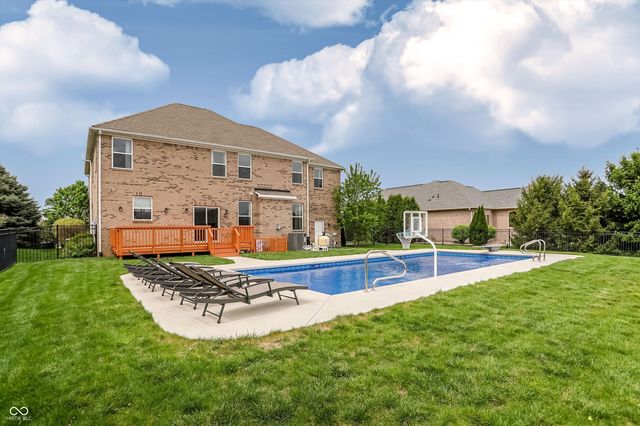 5103 Alyshia Parkway, Bargersville, IN 46106