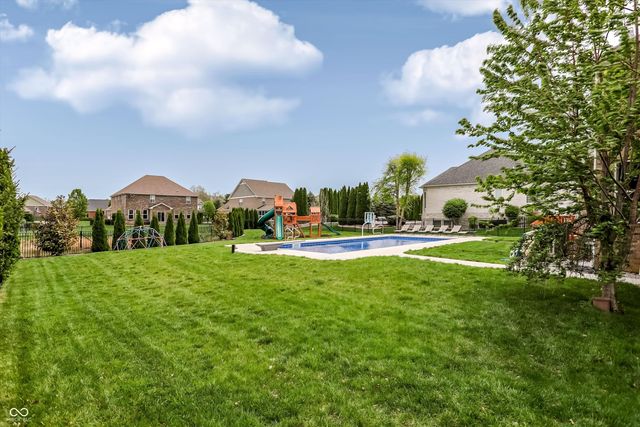 5103 Alyshia Parkway, Bargersville, IN 46106