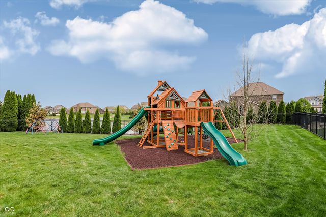 5103 Alyshia Parkway, Bargersville, IN 46106