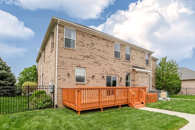 5103 Alyshia Parkway, Bargersville, IN 46106