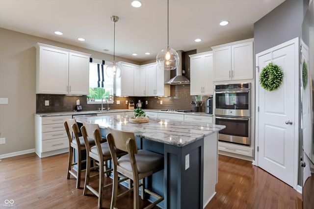 5103 Alyshia Parkway, Bargersville, IN 46106