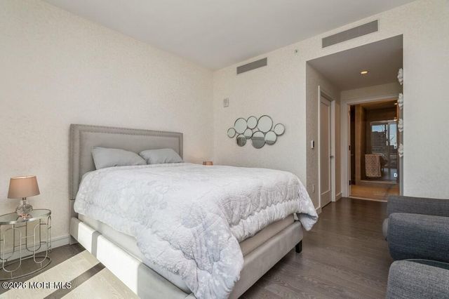 15 Morris Avenue 216, Long Branch, NJ 07740