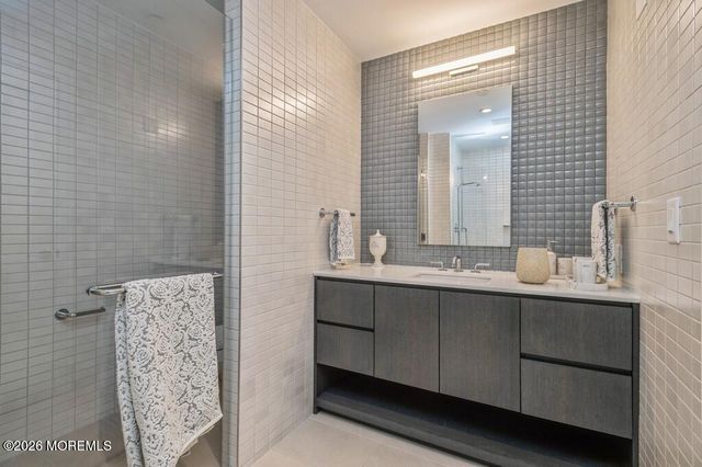 15 Morris Avenue 216, Long Branch, NJ 07740