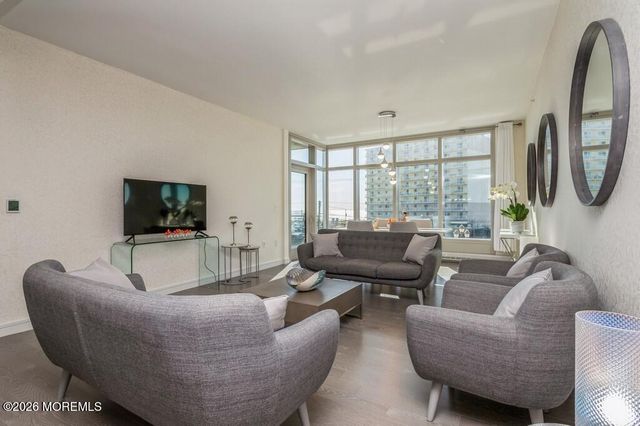 15 Morris Avenue 216, Long Branch, NJ 07740