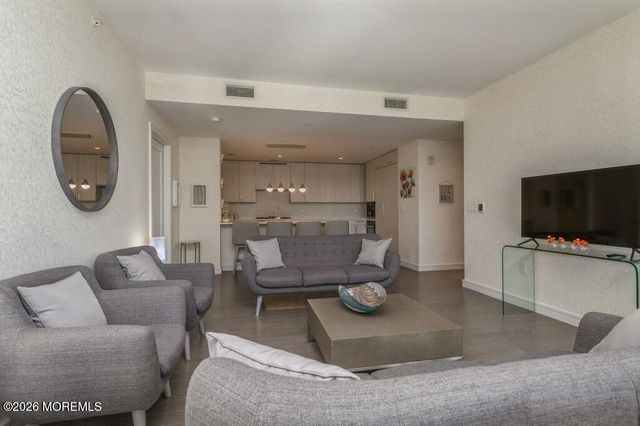 15 Morris Avenue 216, Long Branch, NJ 07740