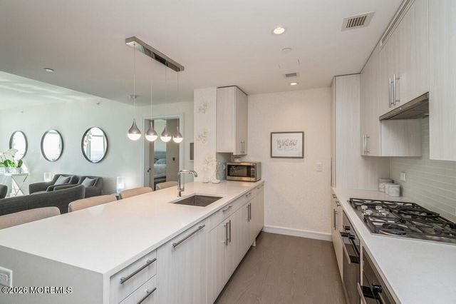 15 Morris Avenue 216, Long Branch, NJ 07740