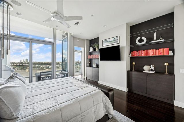 2727 Kirby Drive 12C, Houston, TX 77098