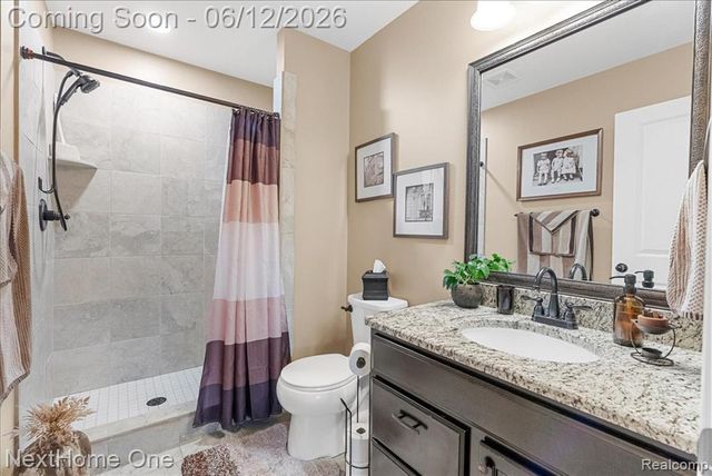 0432 Maple Cove Circle, Saline, MI 48176
