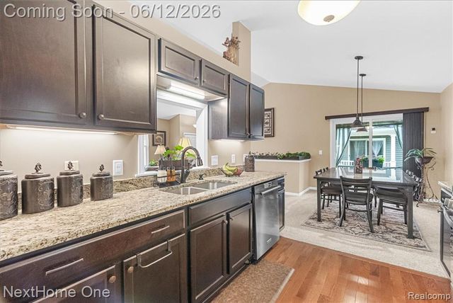 0432 Maple Cove Circle, Saline, MI 48176