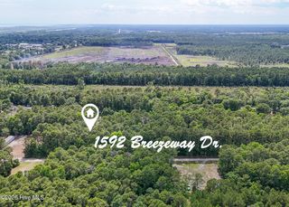 1592 Breezeway Drive SW, Ocean Isle Beach, NC 28469