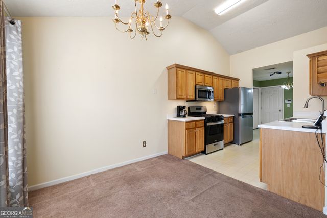 2530 Hillvale Circle, Lithonia, GA 30058