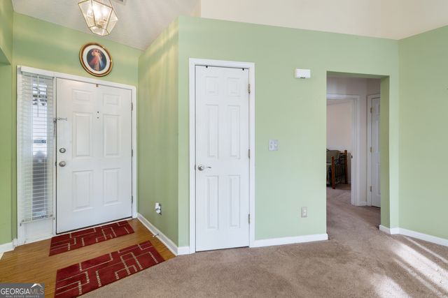 2530 Hillvale Circle, Lithonia, GA 30058