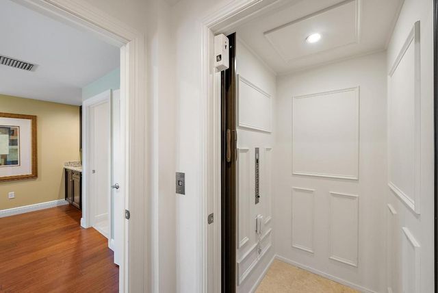 126 Tierra Lane 2, Jupiter, FL 33477