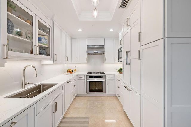 126 Tierra Lane 2, Jupiter, FL 33477