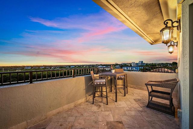 126 Tierra Lane 2, Jupiter, FL 33477