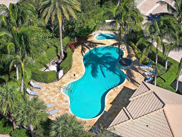 126 Tierra Lane 2, Jupiter, FL 33477