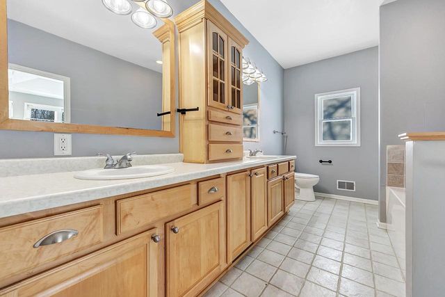 104 RIVERWOOD COURT, Mishicot, WI 54228