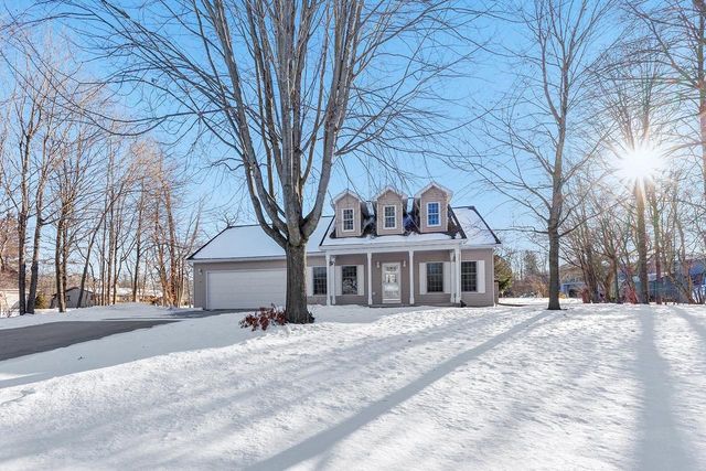 104 RIVERWOOD COURT, Mishicot, WI 54228