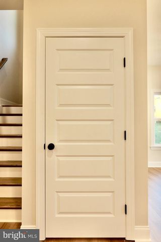 8028 PINNACLE RIDGE DR, Manassas, VA 20112