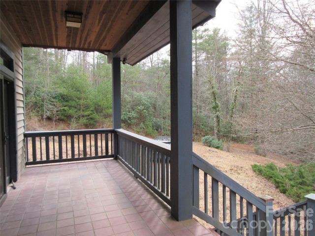 373 Shumont Road, Black Mountain, NC 28711