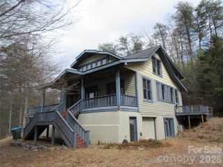 373 Shumont Road, Black Mountain, NC 28711