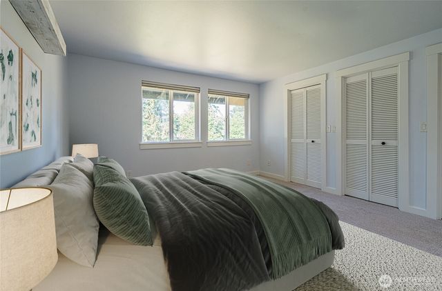 18510 2nd Avenue E, Spanaway, WA 98387