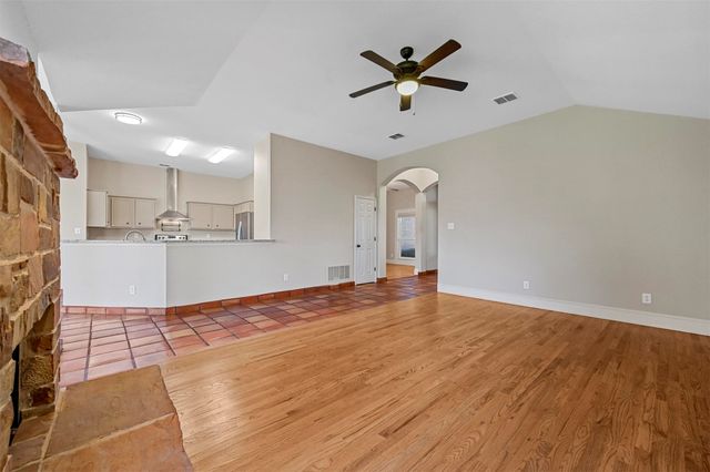 3402 Egerton Lane, Mansfield, TX 76063