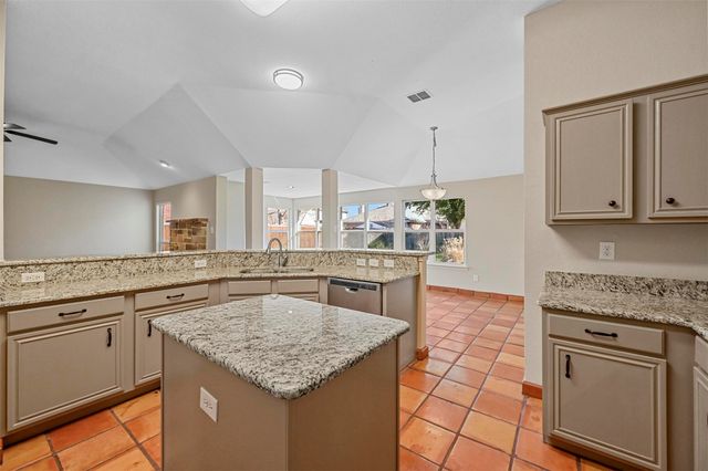 3402 Egerton Lane, Mansfield, TX 76063