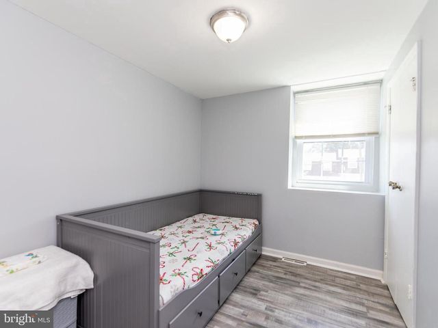 1852 VILLAGE GREEN DR #E-122, Landover, MD 20785