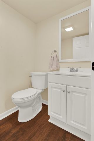 2842 Italy Rd, Export, PA 15632