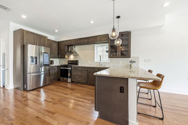 107 MOUNTAIN RD, Jc, Heights, NJ 07307
