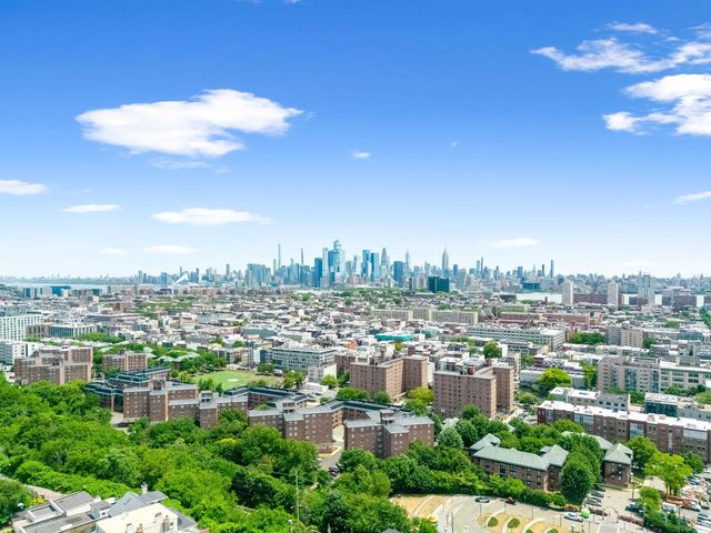 107 MOUNTAIN RD, Jc, Heights, NJ 07307