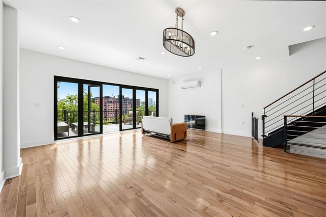 107 MOUNTAIN RD, Jc, Heights, NJ 07307