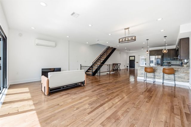 107 MOUNTAIN RD, Jc, Heights, NJ 07307