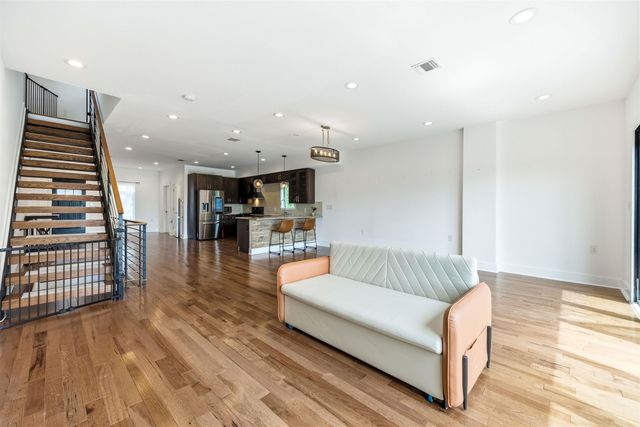 107 MOUNTAIN RD, Jc, Heights, NJ 07307