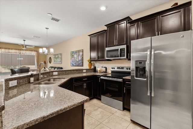 3538 FAIRWATERS COURT B, Clermont, FL 34711