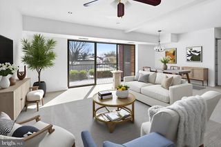 7809 DASSETT #303, Annandale, VA 22003