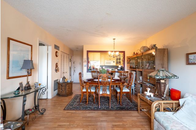 1520 Mckinley Street 215e, Hollywood, FL 33020