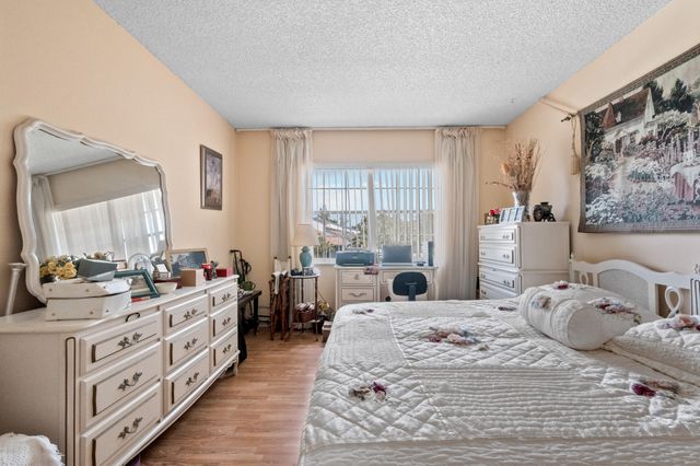 1520 Mckinley Street 215e, Hollywood, FL 33020