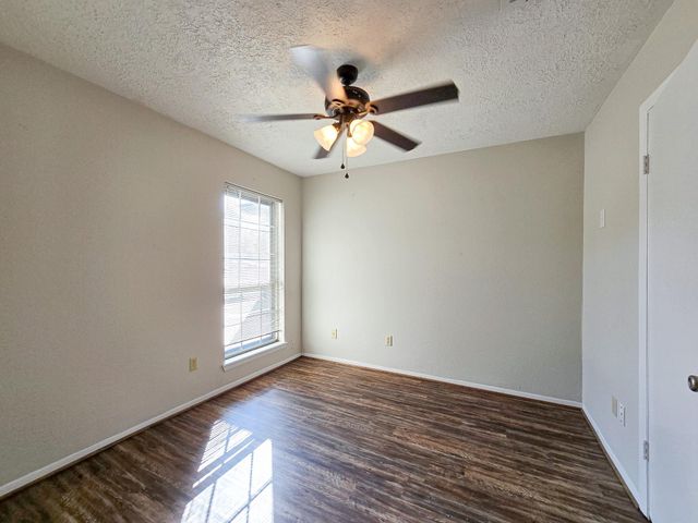 12645 Lake Conroe Hills Drive, Willis, TX 77318