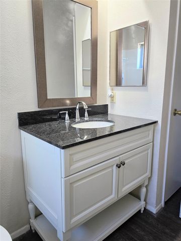 12645 Lake Conroe Hills Drive, Willis, TX 77318